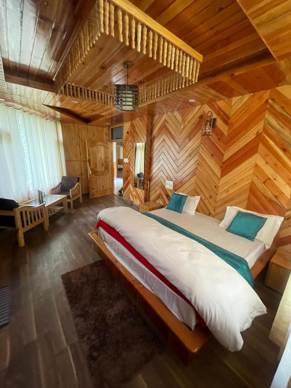Shangri-La Rooms & Restaurant Kasol Εξωτερικό φωτογραφία