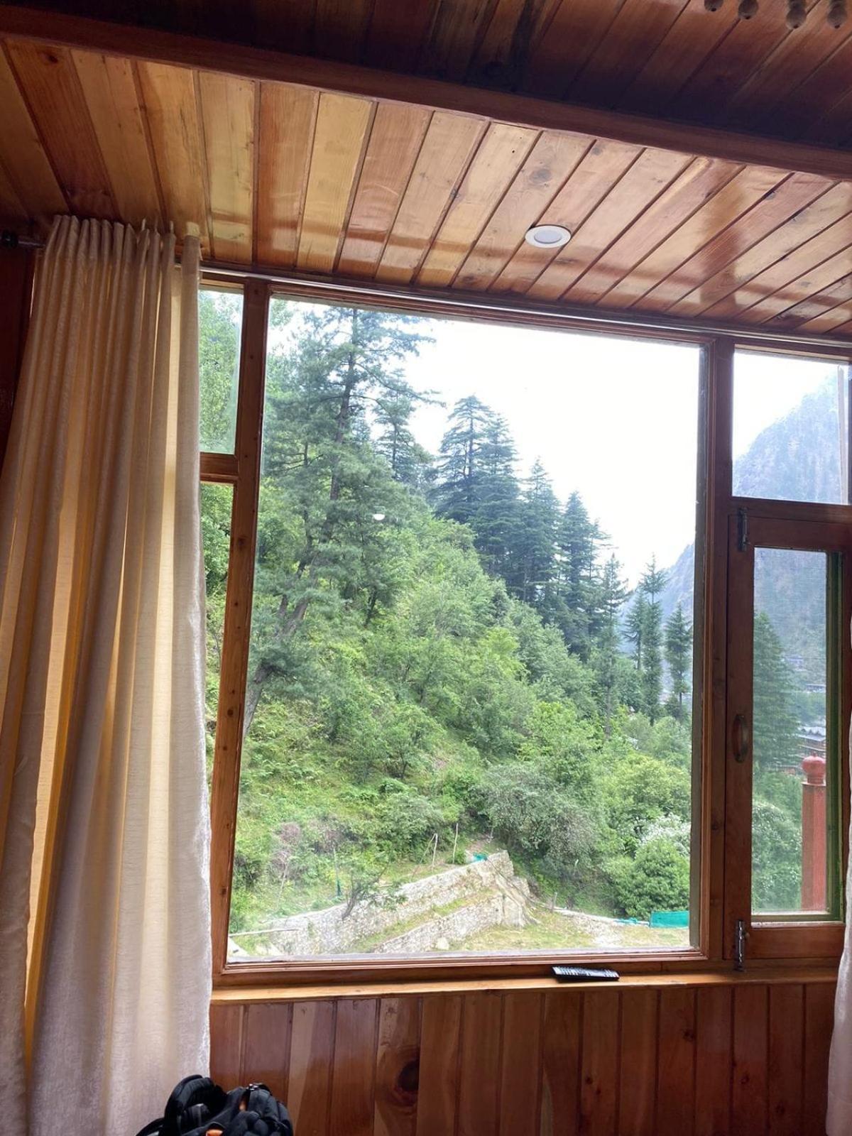 Shangri-La Rooms & Restaurant Kasol Εξωτερικό φωτογραφία