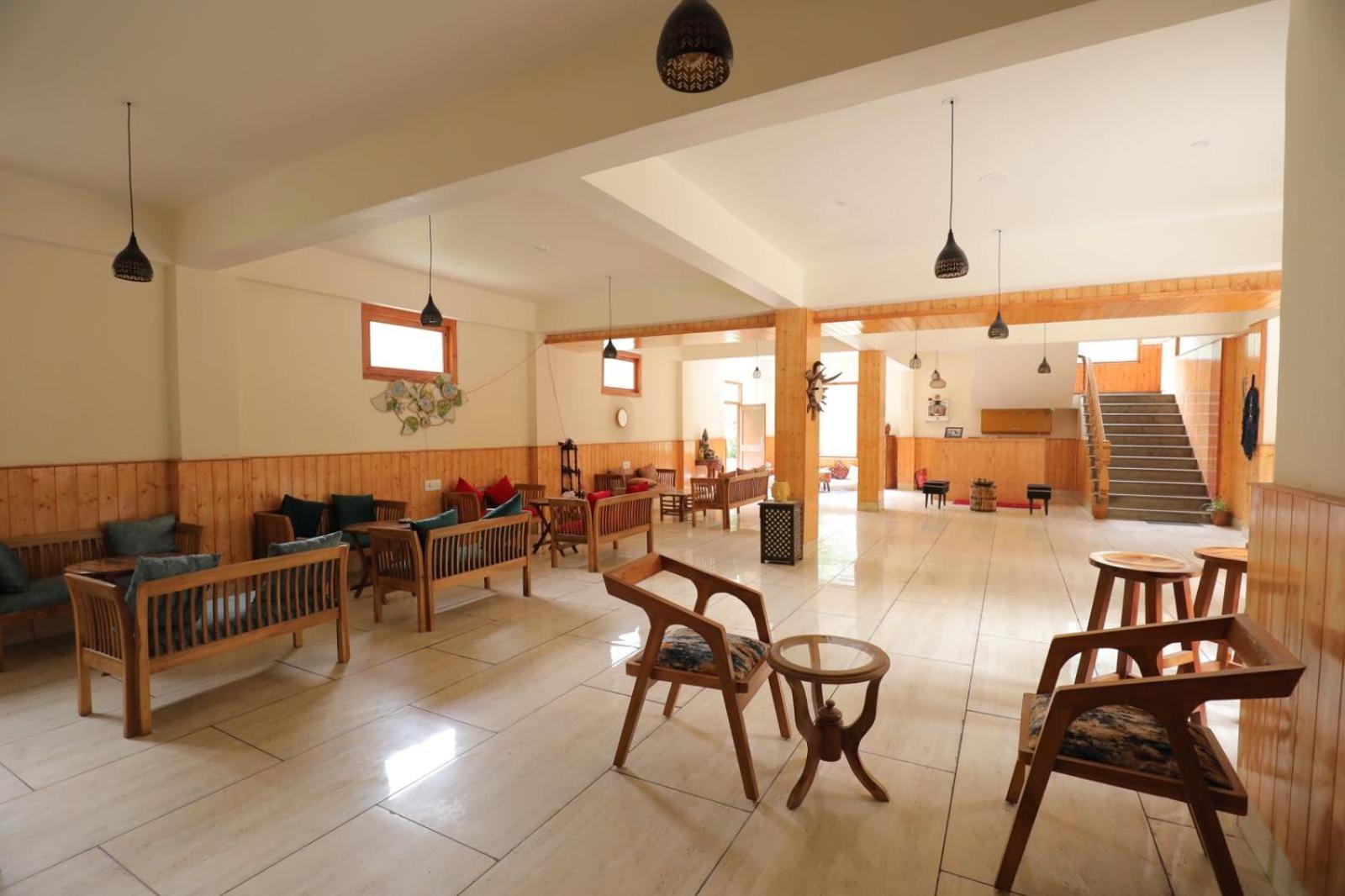 Shangri-La Rooms & Restaurant Kasol Εξωτερικό φωτογραφία