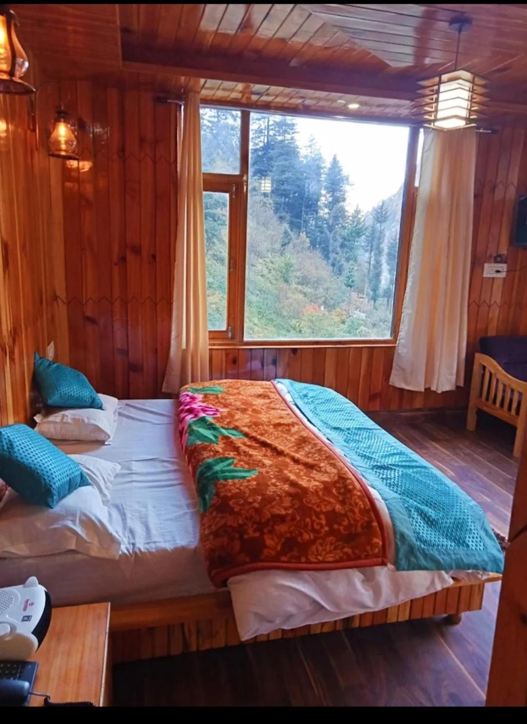 Shangri-La Rooms & Restaurant Kasol Εξωτερικό φωτογραφία